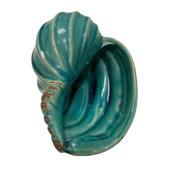Decorative Pottery Turquoise Shell. 
KK220 - Picture 2 of 5